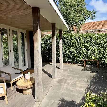 Boschhuisje Bakkum *